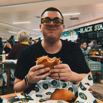 Бургерная Black Star Burger   Очереди за "хип-хоп" бургерами не прекращаются?