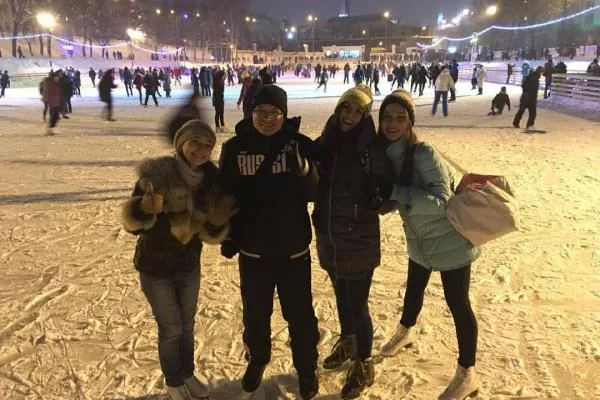 Каток в парке Черное озеро